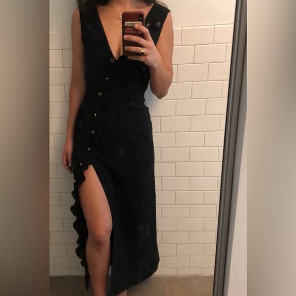 SALONI Marley Ruffle Button Embellished Midi Dress - Picture 5 of 11